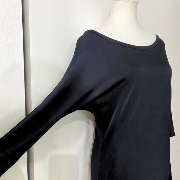 SHAN BLACK DOLMAN ASYMMETRICAL SLEEVES SLIP MIDI DRESS - 12 - Picture 4 of 9